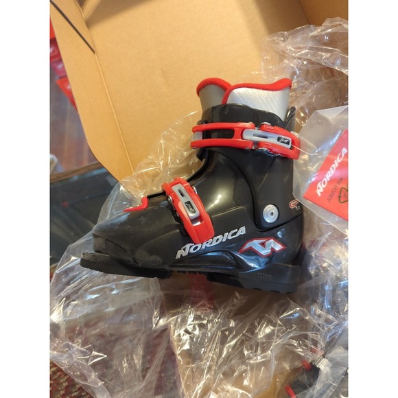 Nordica Shoes - NEW Nordica GP T2 KIDS/BOYS/GIRLS US 12.5 Youth‎ Ski Boots 185